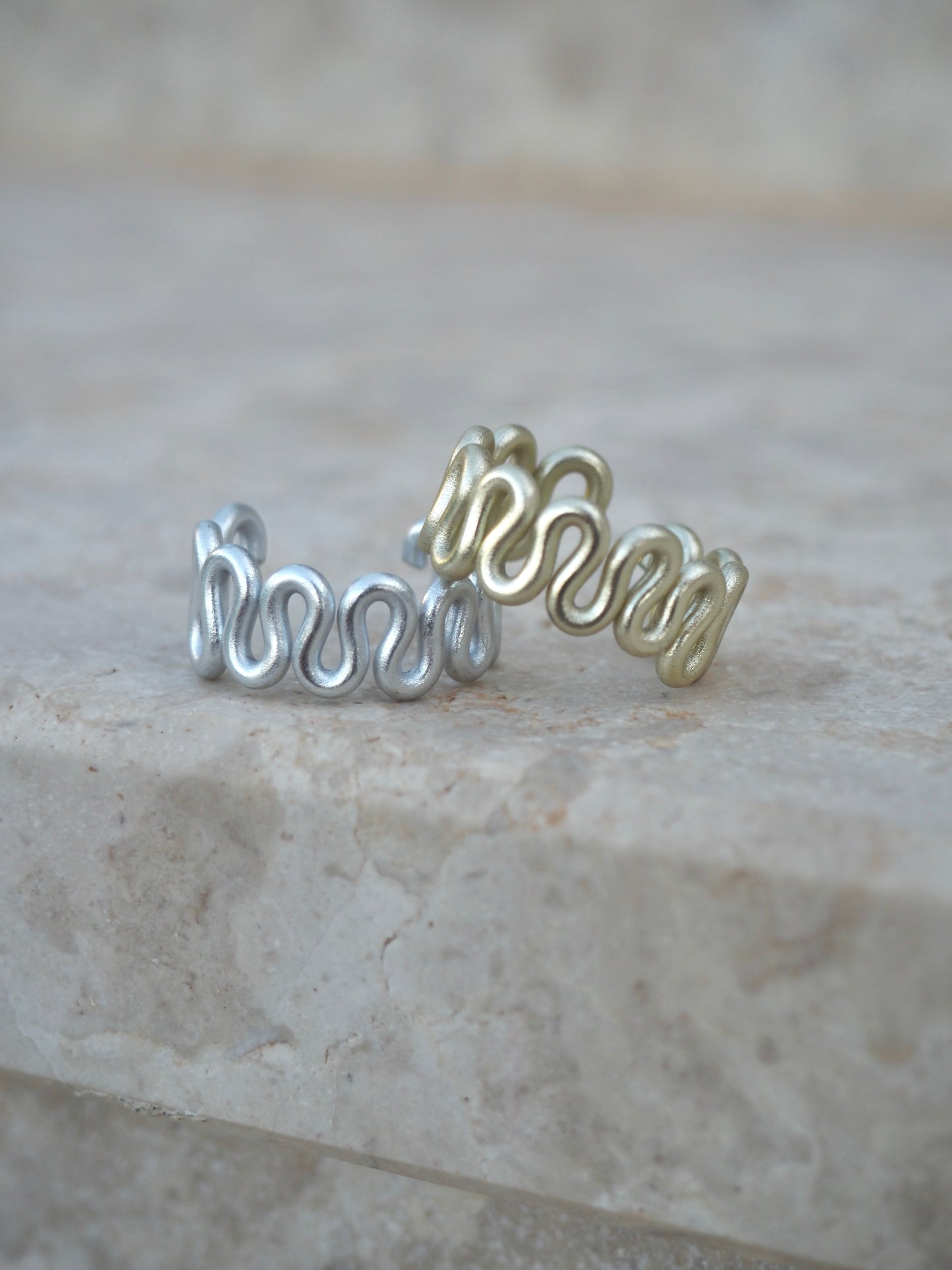 Wavy Ring
